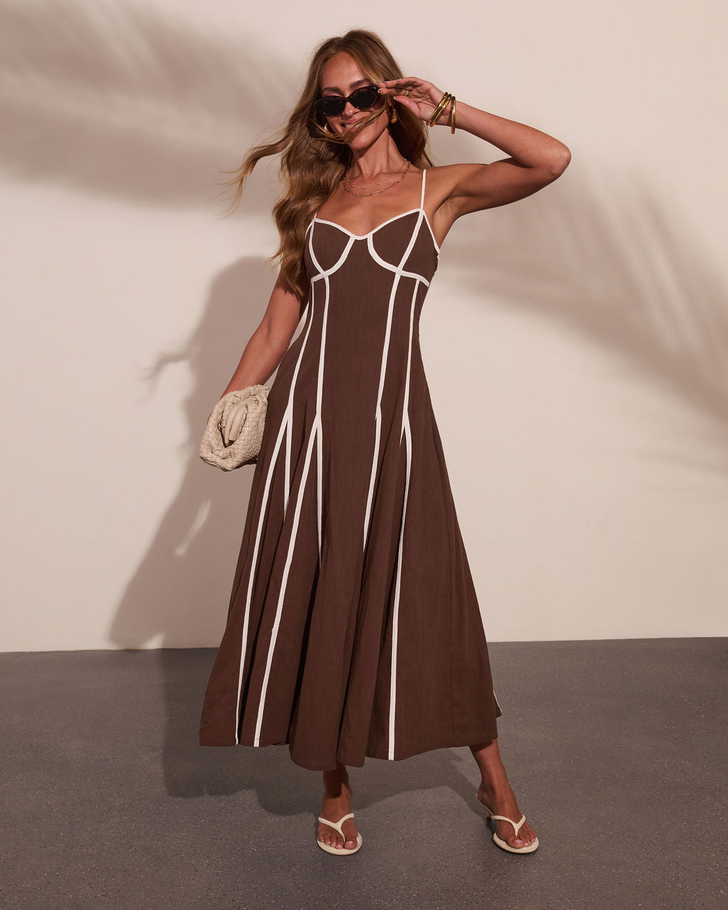 Adriah Contrast Trim Fit and Flare Maxi Dress