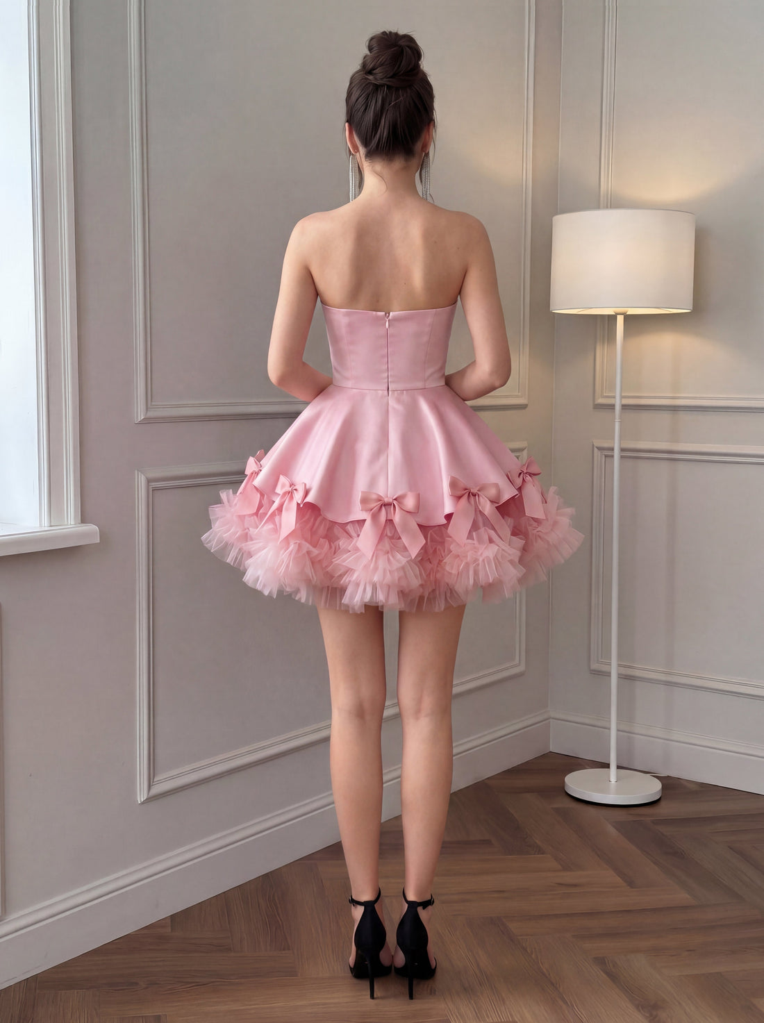 A-Line/Princess Homecoming Dresses Satin Strapless Sleeveless Short/Mini Party Dresses With Pleats/Bow/Back Zipper