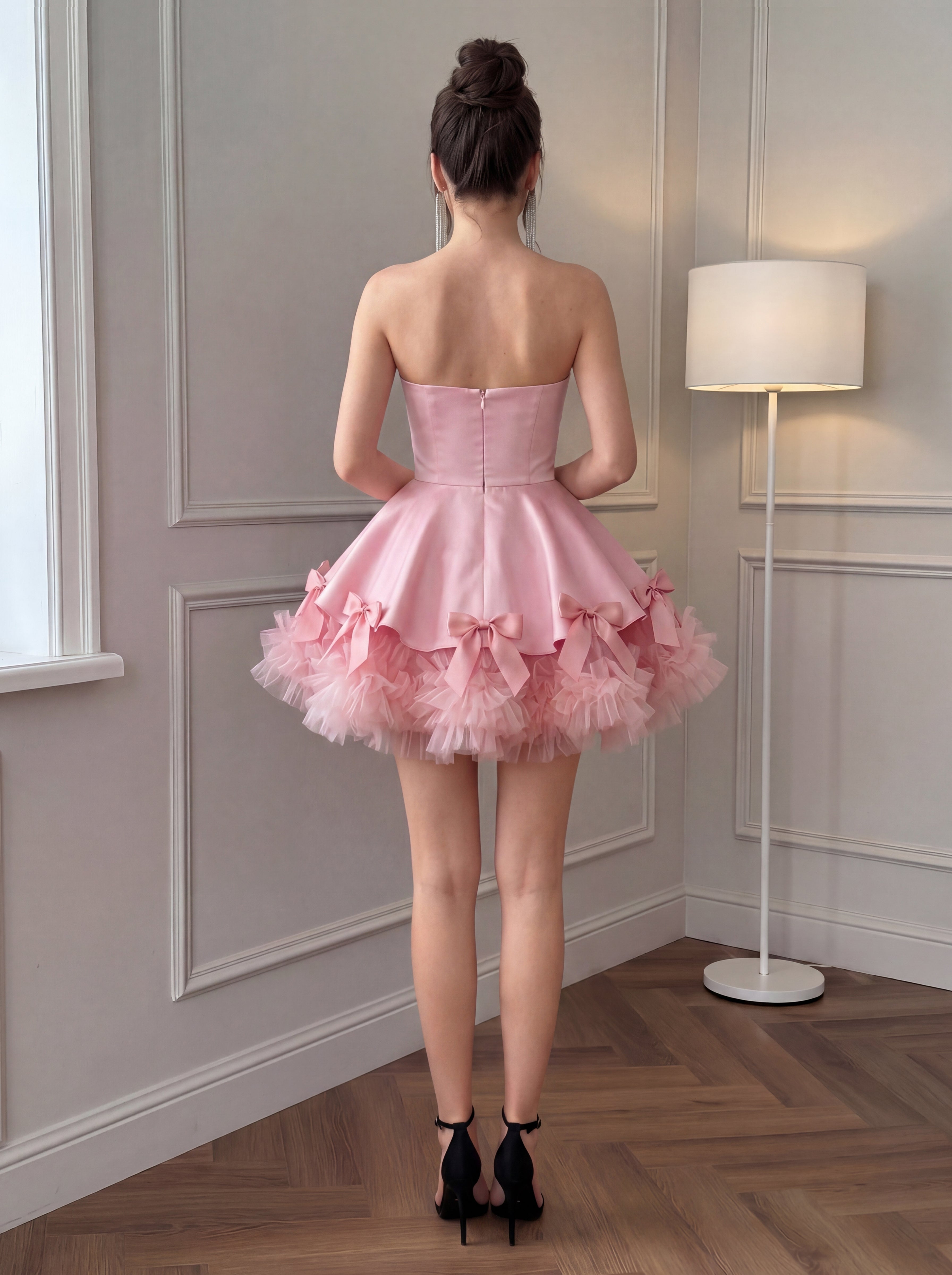A-Line/Princess Homecoming Dresses Satin Strapless Sleeveless Short/Mini Party Dresses With Pleats/Bow/Back Zipper